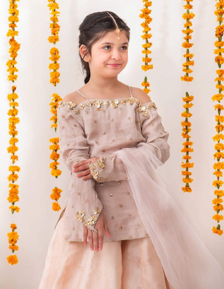 Gulnaar beige