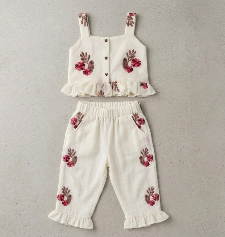Embroidered Daisy Dance
