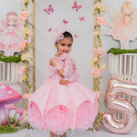 Mahnoor's pink lace dress