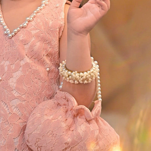 The chantille peach potli ec26