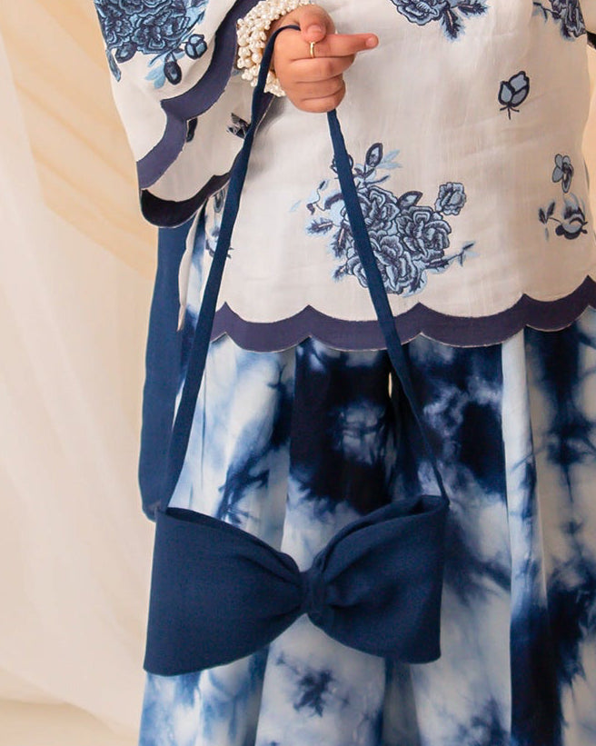 The bow bag  (Blue) ec26