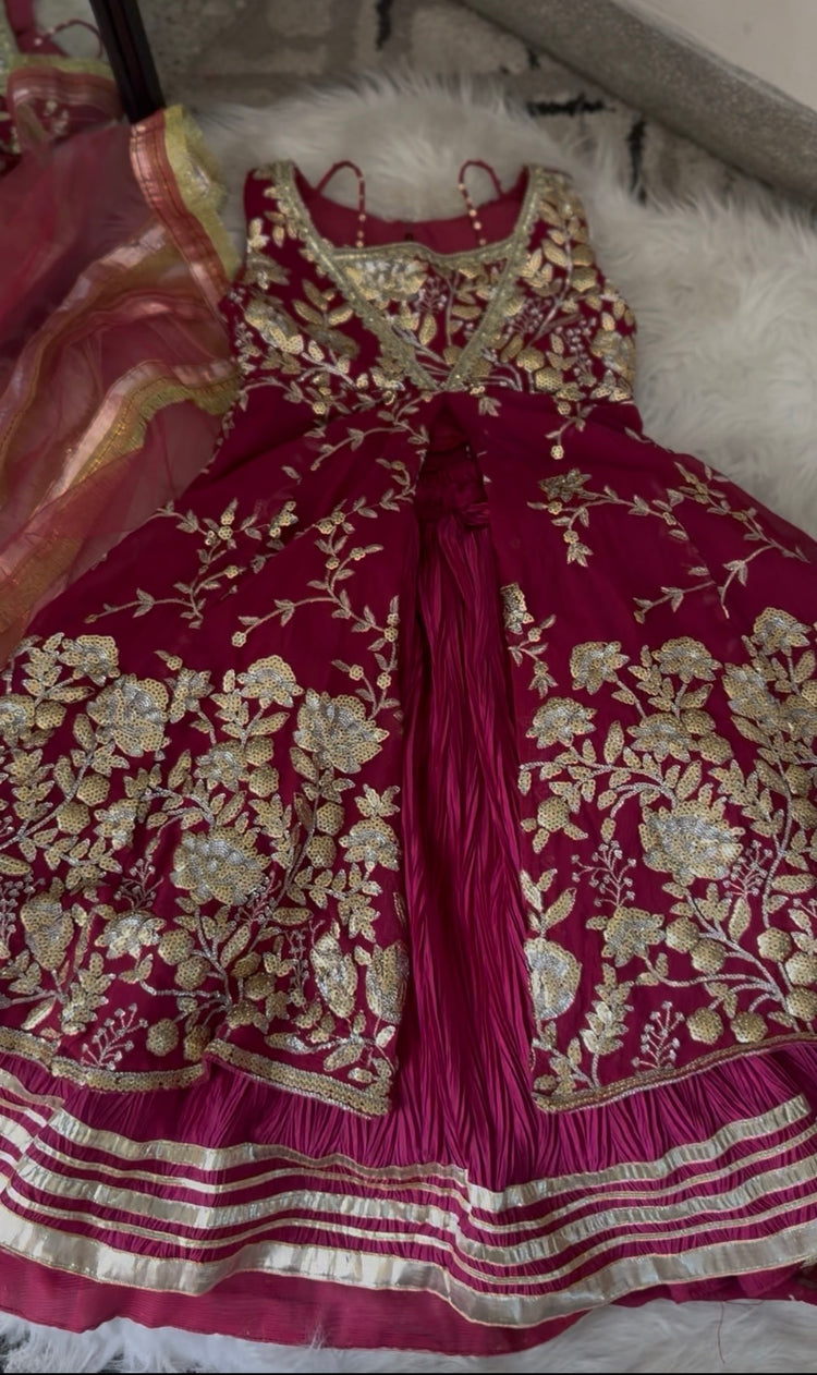 The Zayna lehnga set
