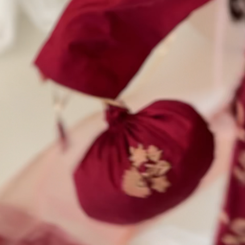 Gul mohar potli maroon ec26