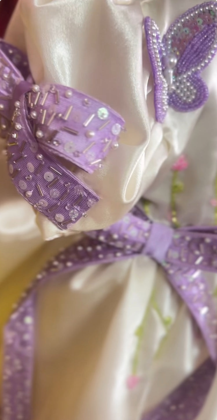Lilac floral Aura