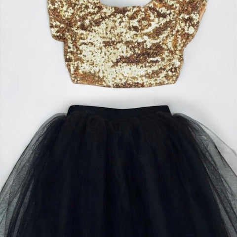 The goldey Black skirt set