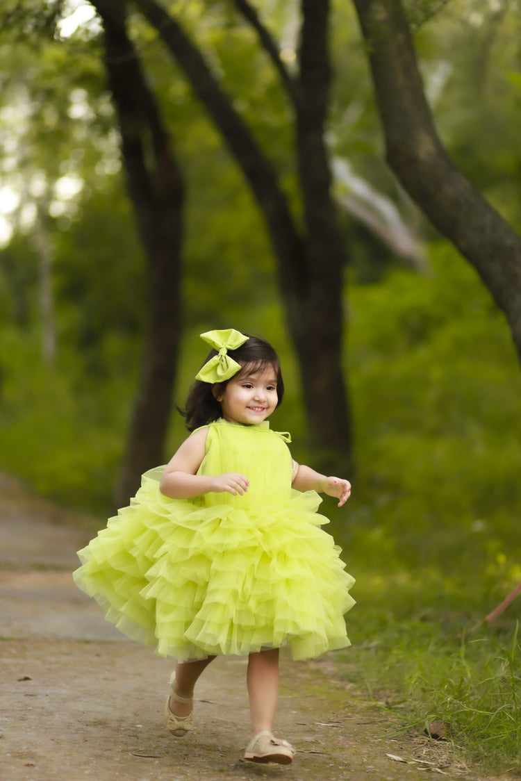 Pistachio Frills