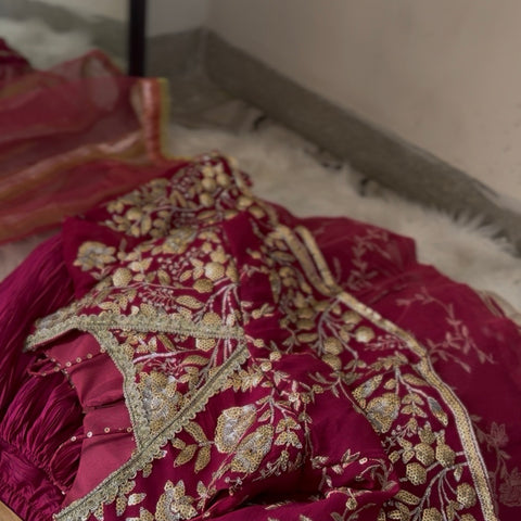 The Zayna lehnga set