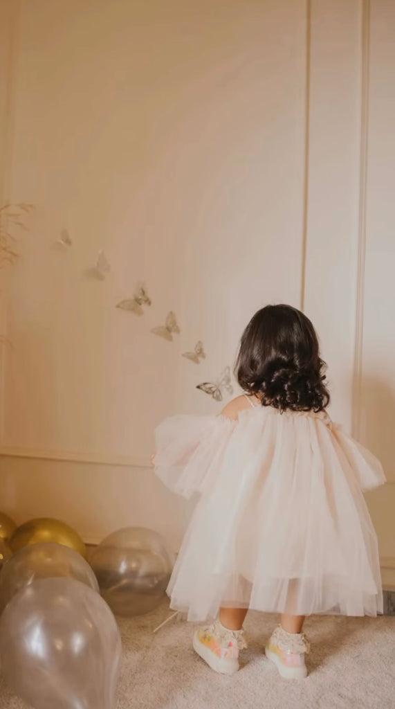 Dua's Snowflake dress