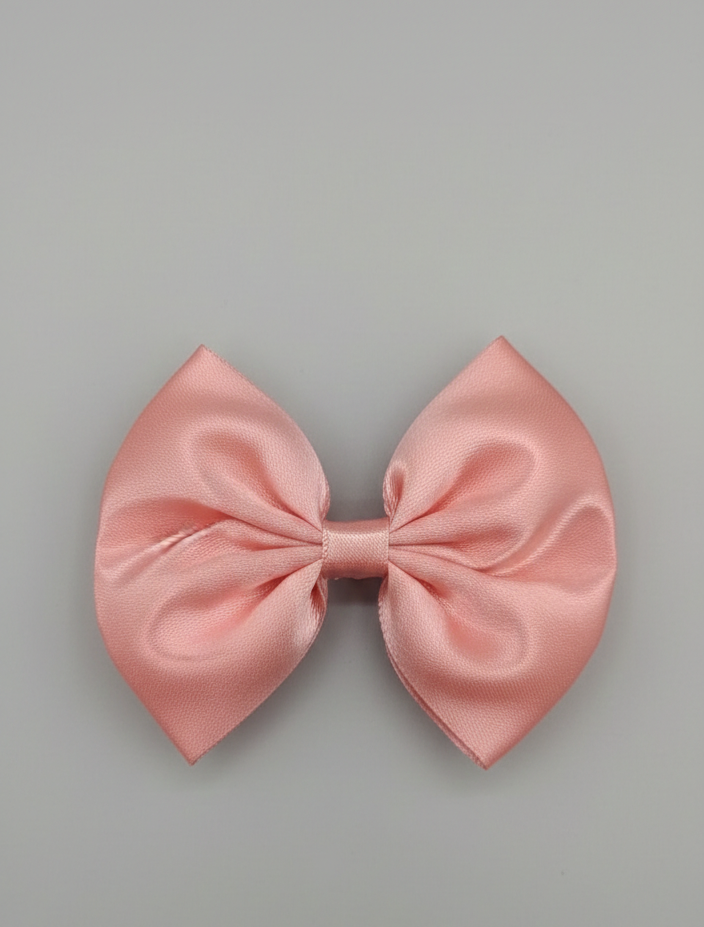 Powder pink bow pin ec26