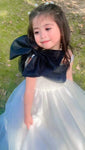 Black o White Bow tail dress