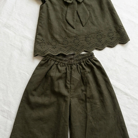 The olive chikankari set ec26