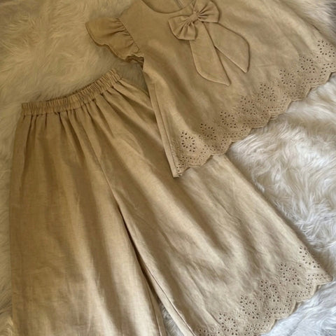 The beige chikankari set ec26