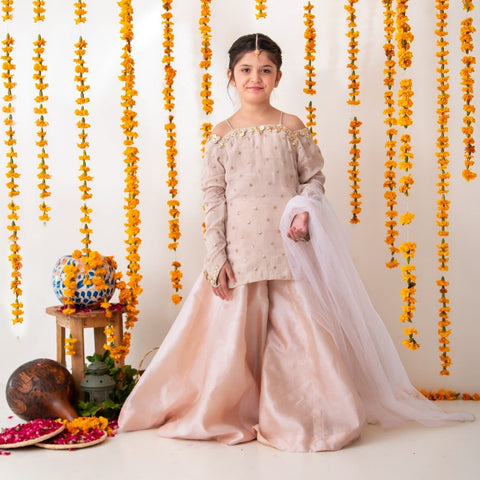 Gulnaar beige