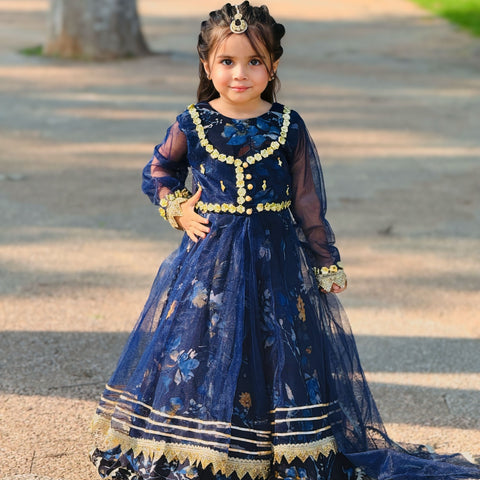 Bluey Amaya Flora