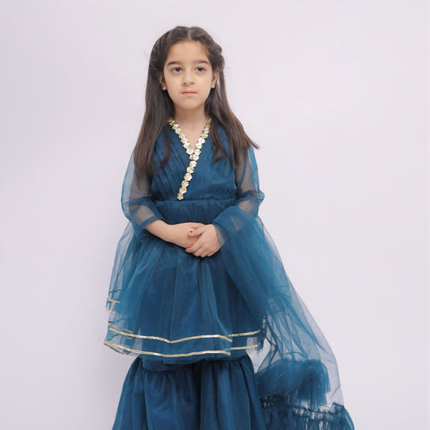 The Zinc pansy Gharara