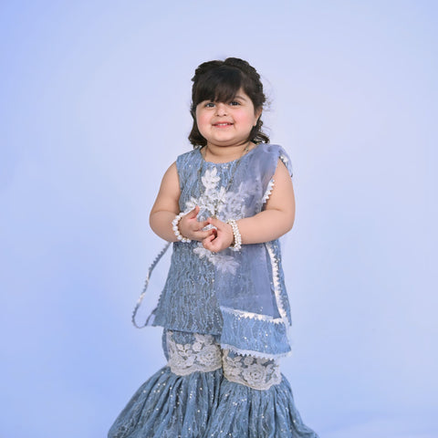 Salaity Gharara set