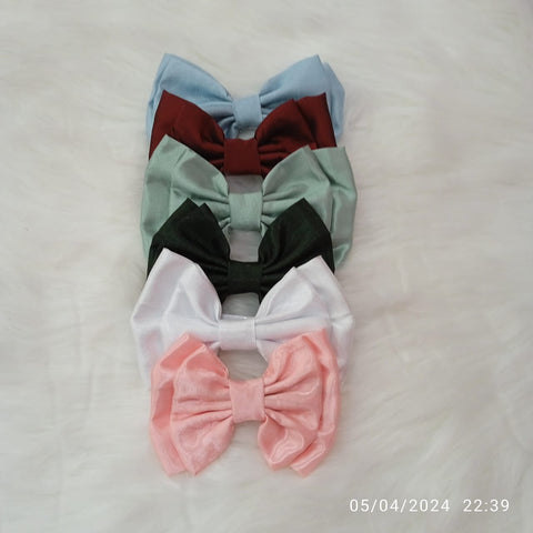 SILK BOW PIN