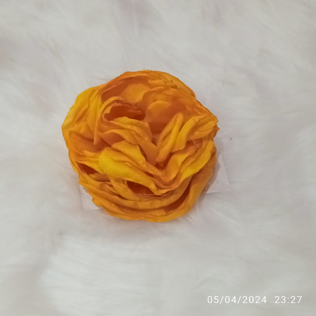 ROSE FLOWER PIN