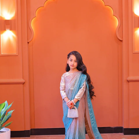 The Tabasum multitoned saree set(baige and blue)