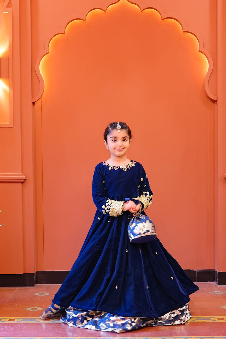 The Falak lehenga frock set(zinc)