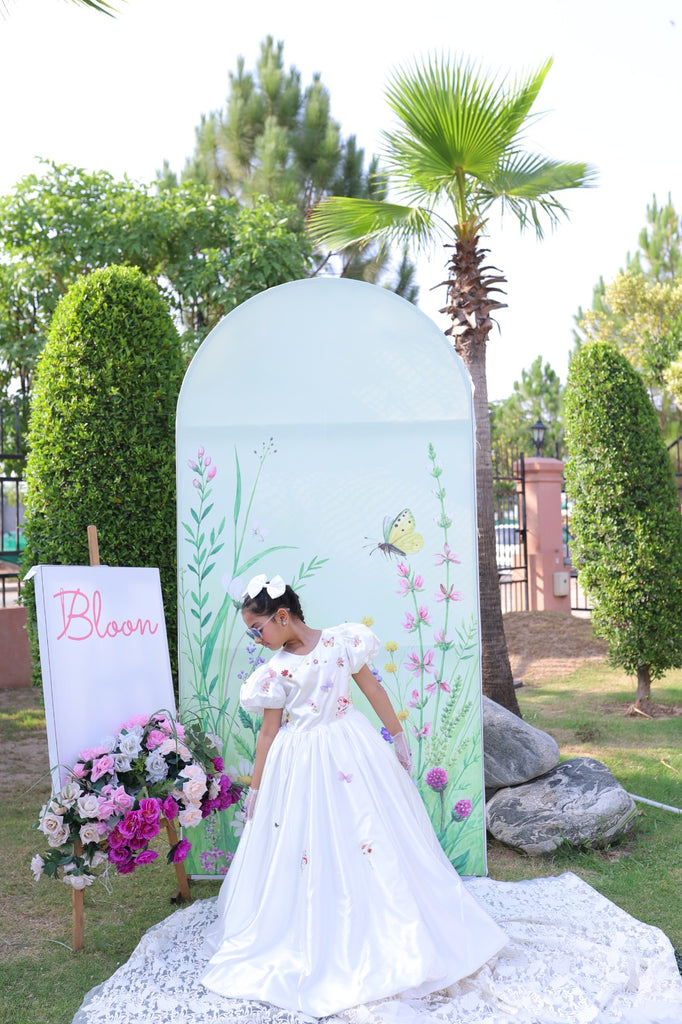 The flutter White gown
