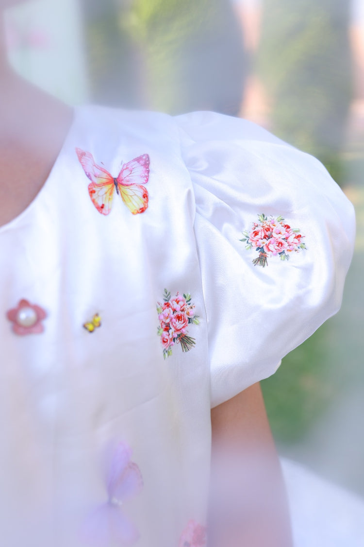 The flutter White gown