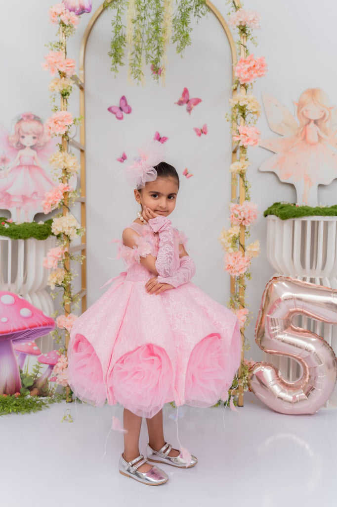 Mahnoor's pink lace dress