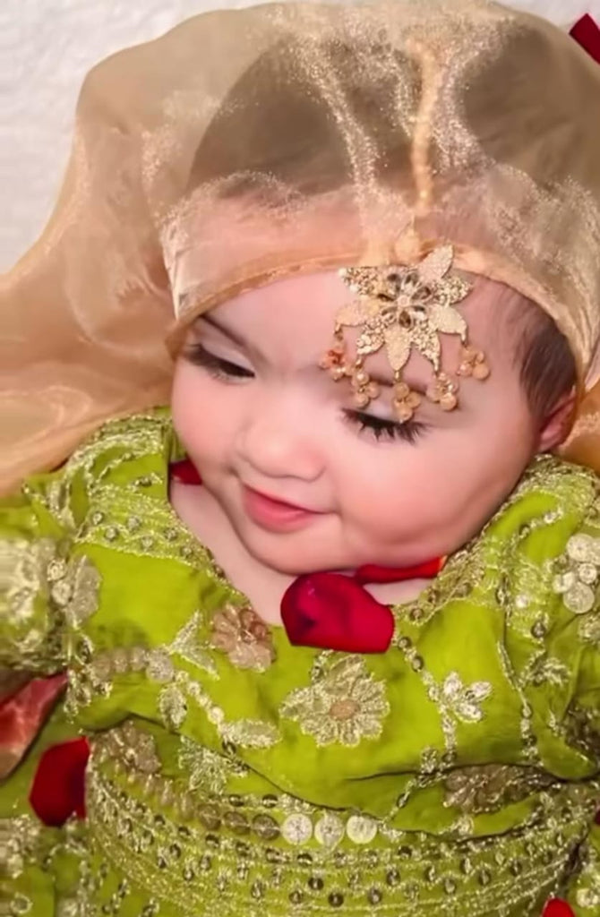 Rang O Aftab Pistachio Lehenga Set