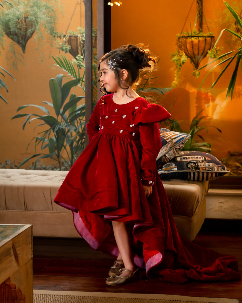 The harley valvet tail dress (maroon)