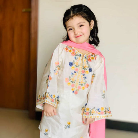 Dhanak white set ec26